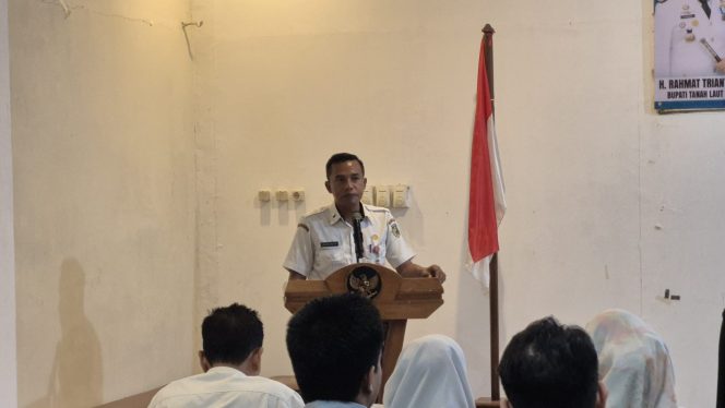 
					Ket.Dispora Tala saat menyampaikan sambutan di acara Leadership for Impact. Foto Istimewa