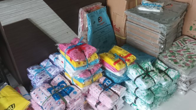 
					Ket.Salah satu Plastik yang sering di gunakan UMKM untuk berjualan. Foto.Syaiful