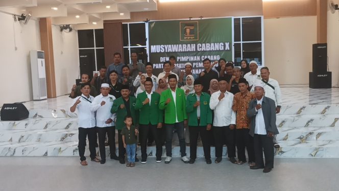 
					Ket. Foto bersama saat Muscab X PPP Tanah Laut. Foto.syaiful