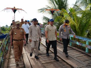 Sinergi Pemkab Tala-Polda Kalsel Bangun Jembatan Tabanio. (SANAK.ID/Ist)