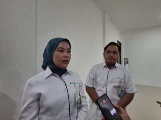 Ket.Wawancara dengan Kepala Cabang BPJS Ketenagakerjaan terkait perlindungan pekerja rentan di Kabupaten Tanah Laut.Foto.Ist