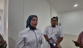 Ket.Wawancara dengan Kepala Cabang BPJS Ketenagakerjaan terkait perlindungan pekerja rentan di Kabupaten Tanah Laut.Foto.Ist