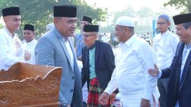 Bupati Rahmat Trianto menghadiri Salat Iduladha 1447 H di Pelaihari Tanah Laut. (SANAK.ID/ARIYANI)
