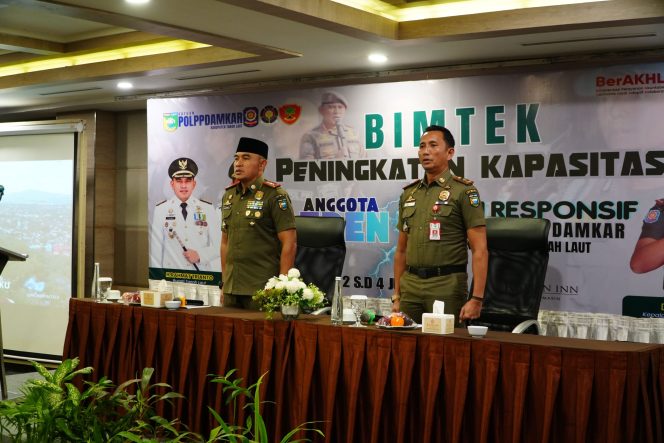 
					Ket.Bupati Tanah Laut saat kegiatan Bimtek peningkatan kapasitas Satpol PP dan Damkar di Banjarmasin. Foto.Ist