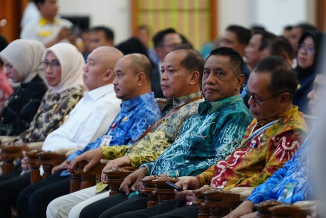 
					Ket.Suasana pembukaan Pelatihan Kepemimpinan Nasional Tingkat II Angkatan XVIII Tahun 2026 di Kampus BPSDMD Provinsi Kalimantan Selatan yang diikuti peserta dari berbagai daerah. Foto.Ist