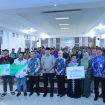 Ket.Bupati Tanah Laut H. Rahmat Trianto saat meluncurkan program perlindungan jaminan sosial ketenagakerjaan bagi seluruh Ketua RT dan RW se-Kabupaten Tala di Gedung Sarantang Saruntung. Foto.Ist