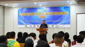Ket.Kepala Dispora Kabupaten Tanah Laut, Rudi Imtihansyah, mewakili Bupati Tanah Laut membuka Tala Youth Entrepreneur 2026 di Sinar Hotel Pelaihari Foto.Ist