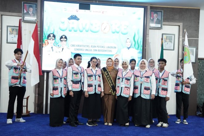 
					Ket.Kegiatan Jambore Forum Anak Daerah (FAD) Kabupaten Tanah Laut Tahun 2026 diikuti perwakilan pelajar SMP dan SMA dari seluruh kecamatan di Kabupaten Tanah Laut. Foto.Ist