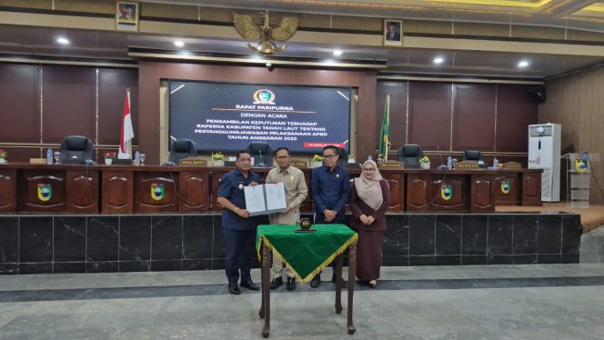 
					Perubahan Propemperda 2026 Disahkan, Tanah Laut Siapkan Regulasi Pendongkrak PAD