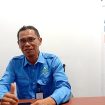 Humas PDAM Kotabaru memberikan keterangan terkait penanganan pasokan air bersih saat musim kemarau. (SANAK.ID/RYAN WARDANI)