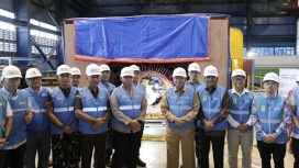 Foto bersama-Forkopimda Kalsel dan Kapolres Tanah Laut meninjau perbaikan Generator Unit 3 PLTU Asam-Asam. (SANAK.ID/SYAIFUL)