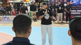 Bupati Tala H. Rahmat Trianto membuka Bupati Cup Basket Ball 2026. (SANAK.ID/SYAIFUL)