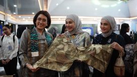 Bupati Tanah Laut H. Rahmat Trianto dan Hj. Dian Rahmat menyambut kunjungan Alia Jumhur Hidayat di Gedung Balairung Tuntung Pandang. (SANAK.ID/Ist)
